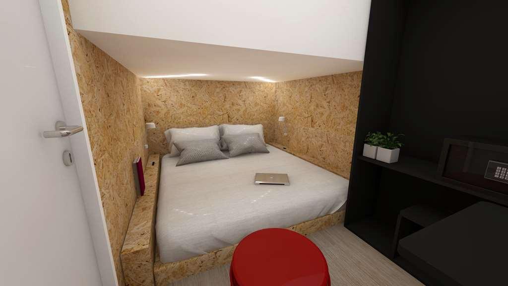 Hostel Ibis Styles The Fuzzy Log